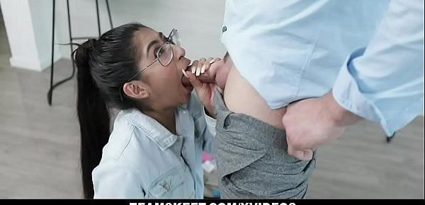  Nerdy Teen (Binky Beaz) Makes The Cock Explode In Chemistry Class - BraceFaced